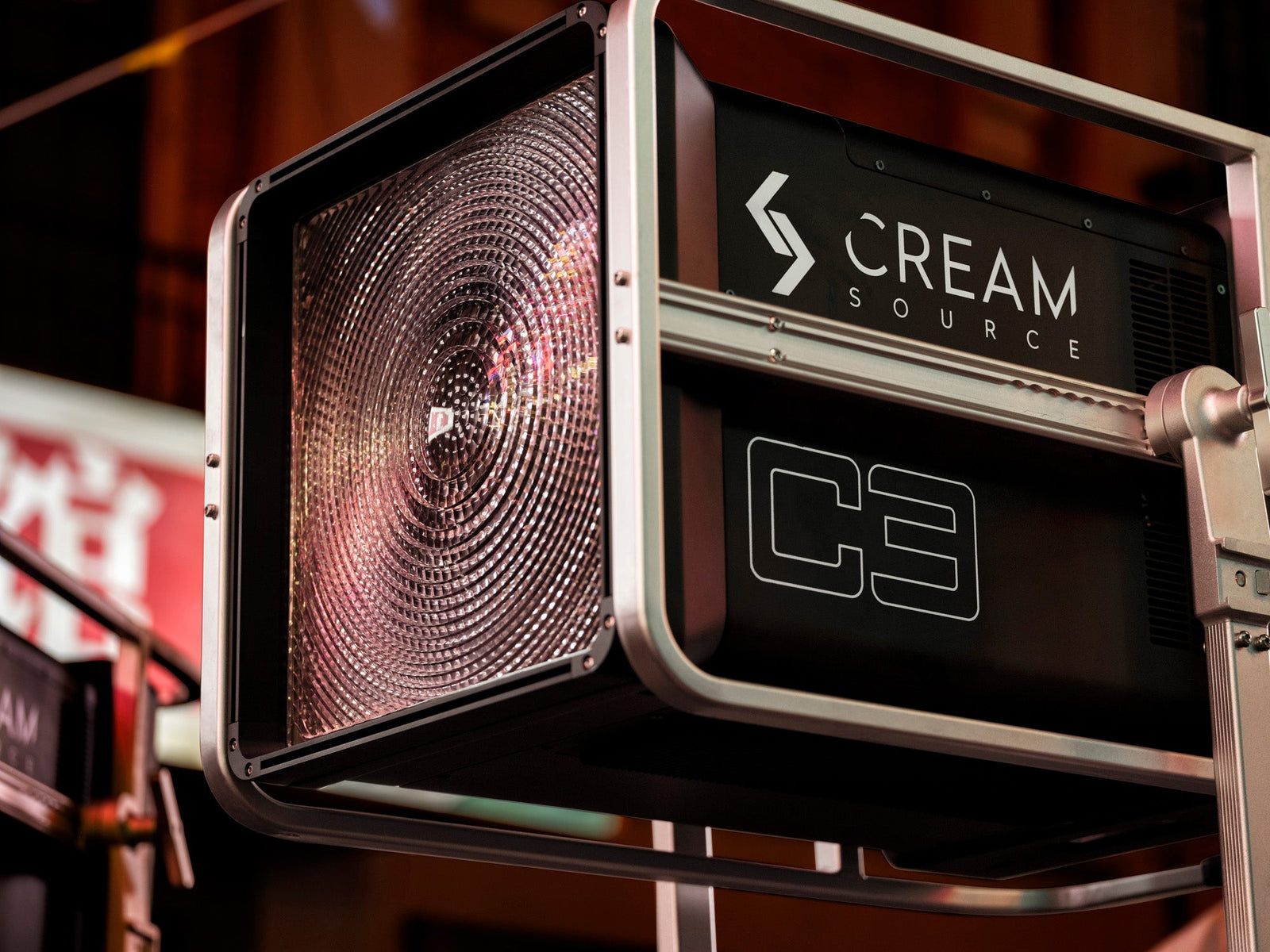 Creamsource made a Fresnel