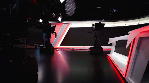 MQT Channel Seven Studios Behind The Scenes Lighting Build - FrameLight