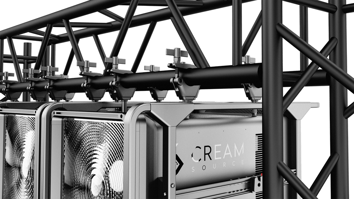 Creamsource C3 3000W LED Fresnel